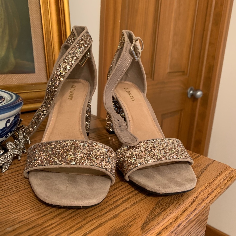 Old Navy sparkly gold block heels